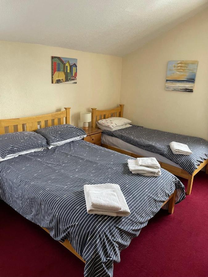Robyn'S Guest House Scarborough Esterno foto